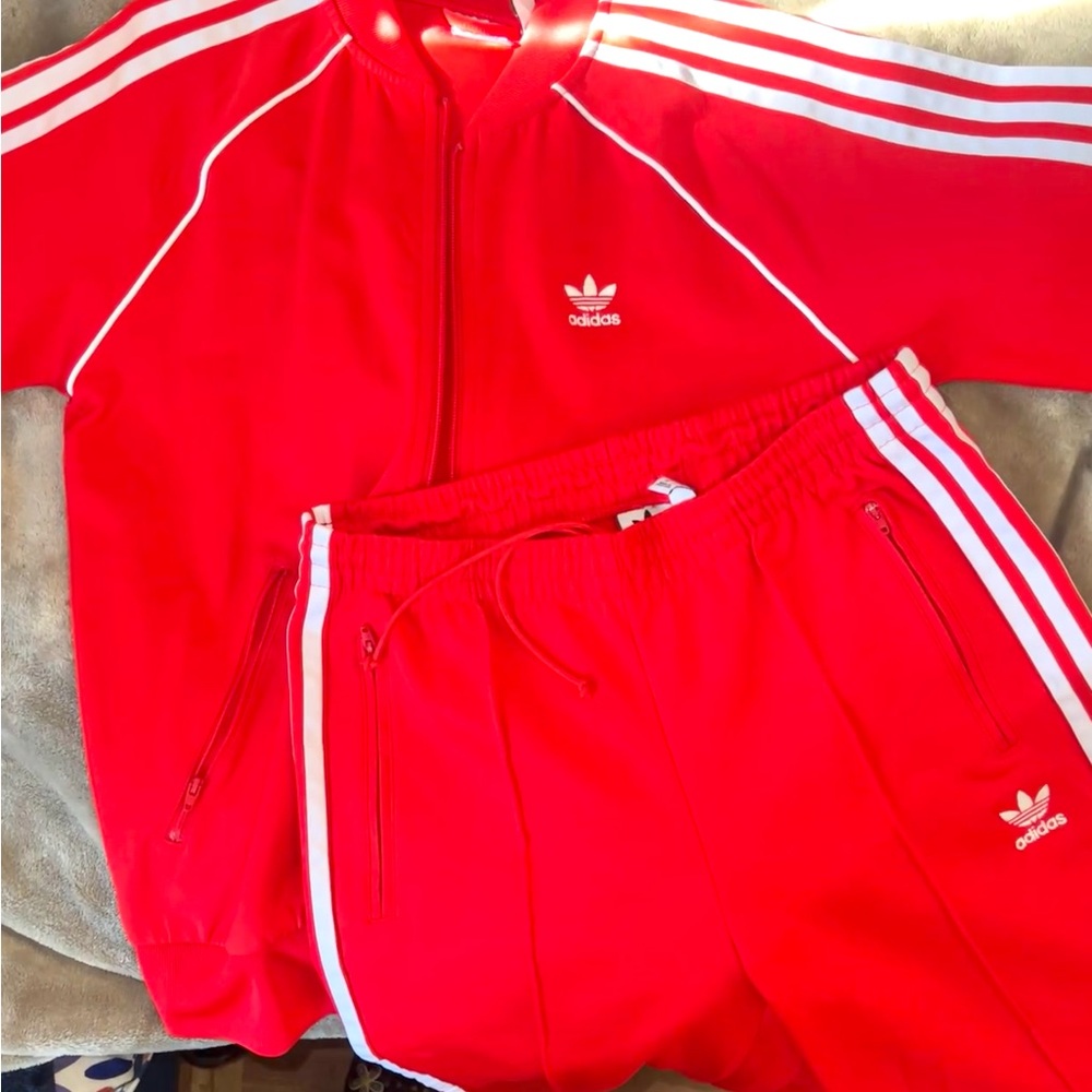 Classic Adidas Women’s Original 3 Stripes Track Suit